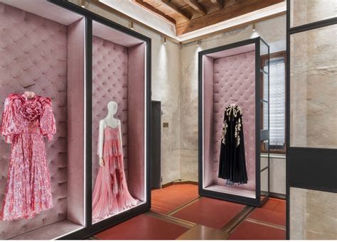 edificio a firenze di gucci|Gucci inaugura il nuovo archivio a Palazzo Settimanni a Firenze.